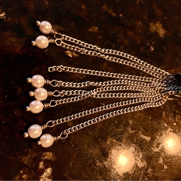 LIA SOPHIA MATCHING NECKLACE AND BRACELET SET - Picture 6 of 11